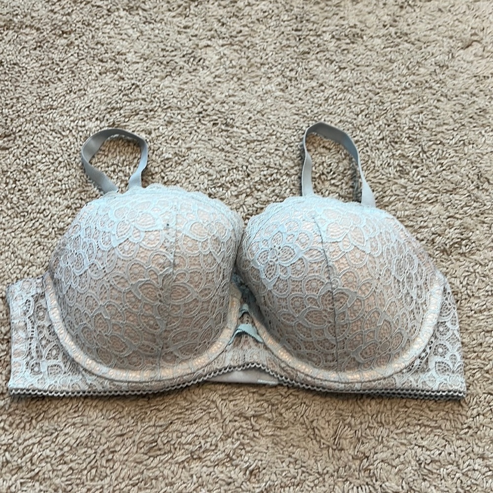 Pale blue with beige cream under floral lace lined Demi bra 36DD